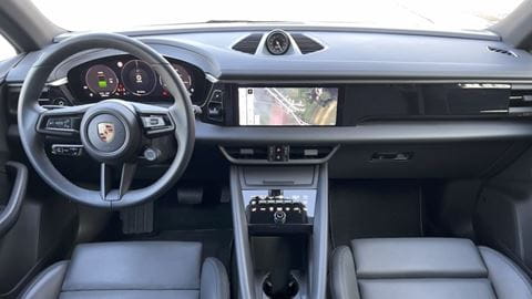 Porsche Macan 1