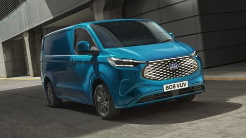 fordtransitcustombev03V710ExtFr34DynamicV52160x1215jpgrenditionssmall