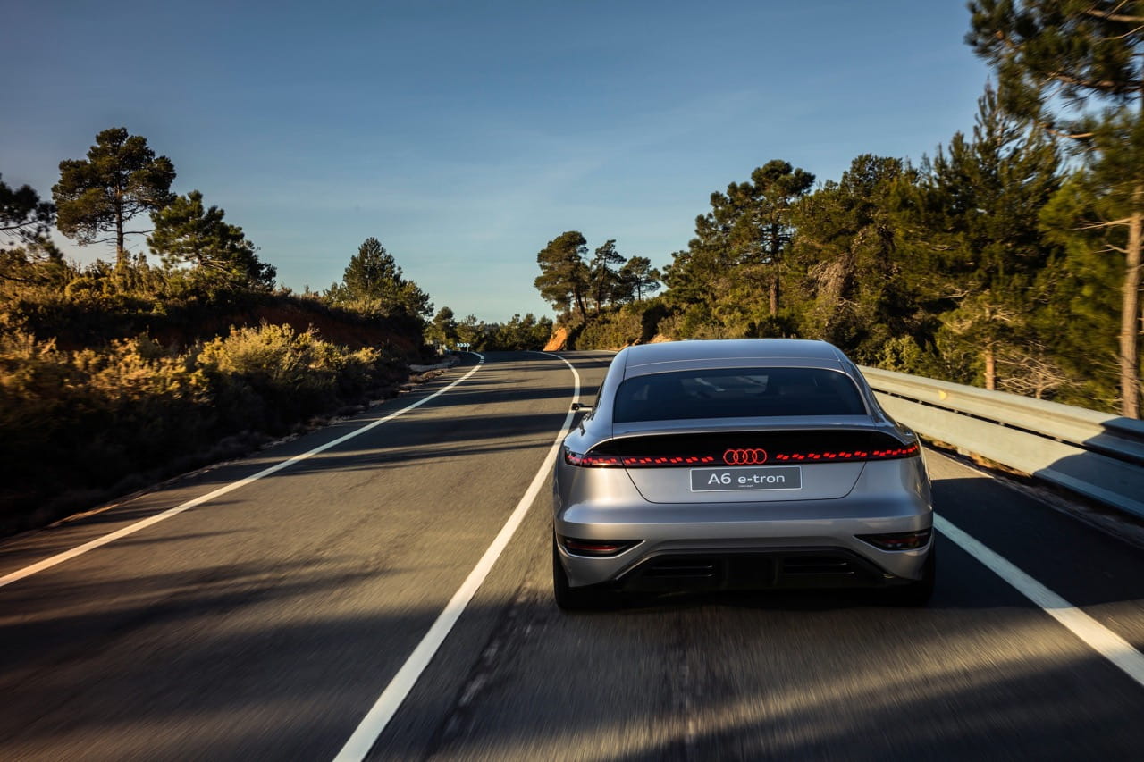 audi_a6_etron_back Large