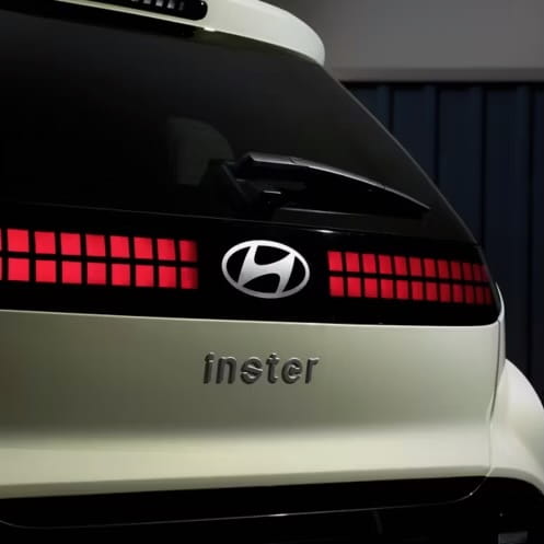 inster-back