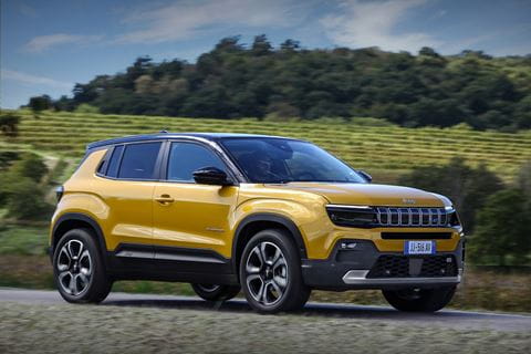 Jeep_avenger_side
