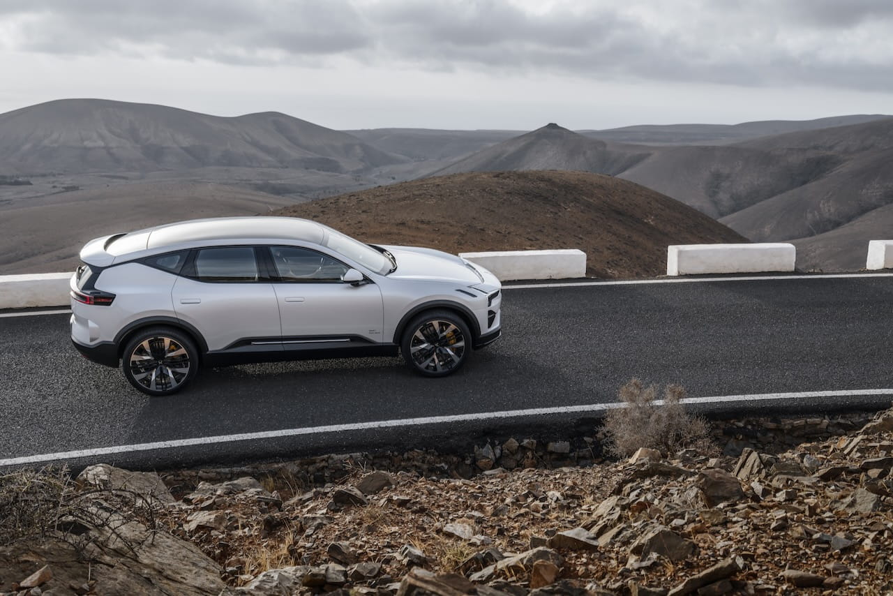 Paragraph-Polestar-3-side-3